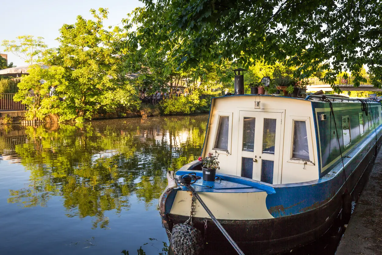 Tips to Help Narrowboat Owners During the Cost of Living Crisis