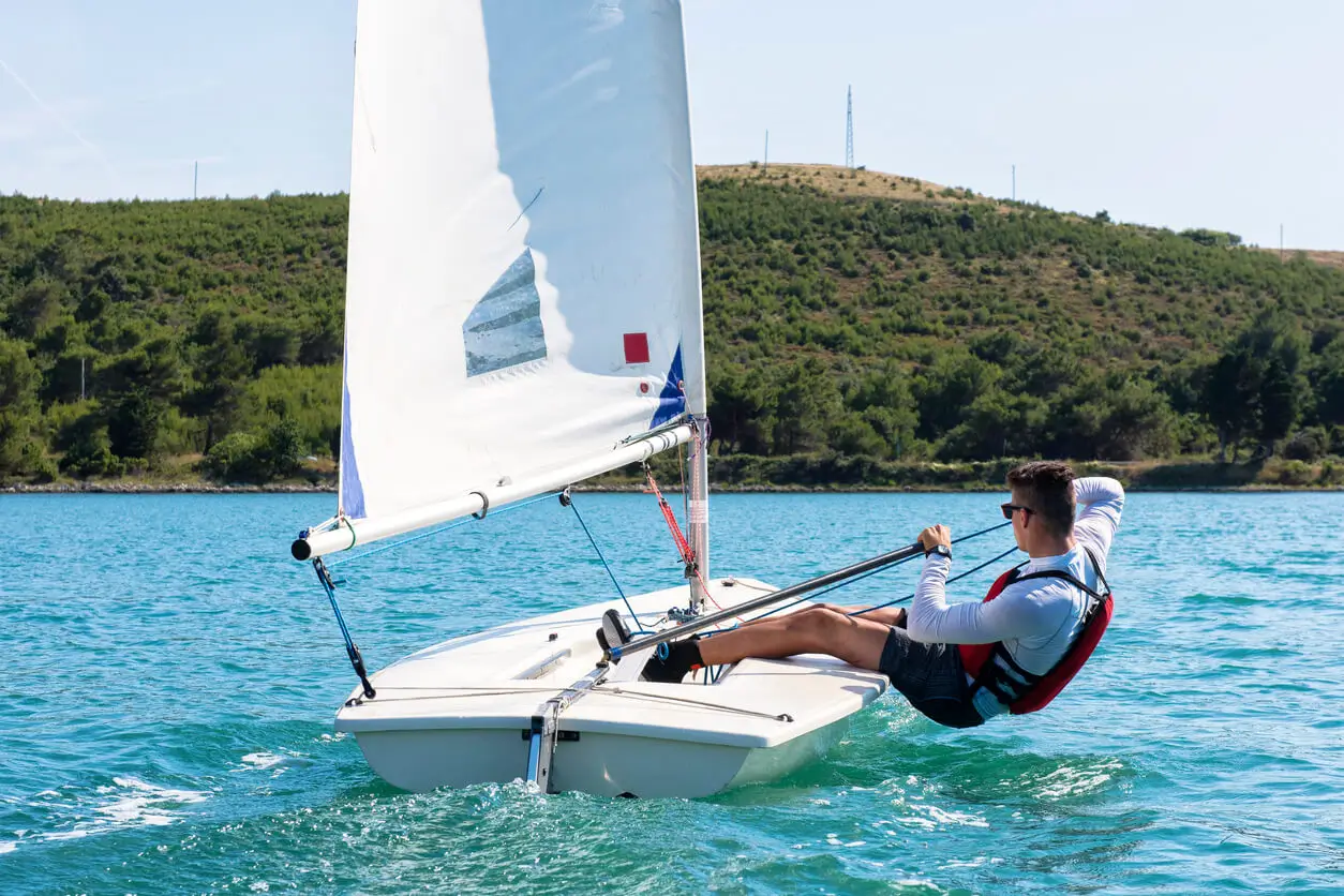 5 signs you need a new sailing dinghy