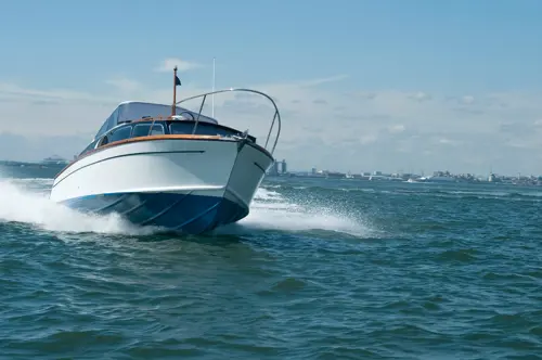boat gunwale on a speedboat